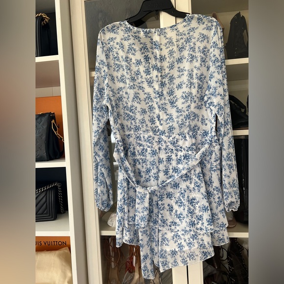 chic romper - Picture 5 of 5